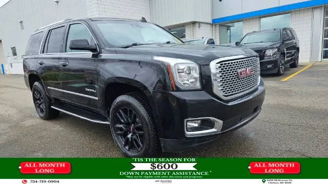 2017 GMC Yukon Denali 4WD photo