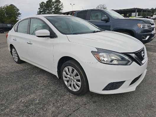 2017 Nissan Sentra S FWD photo