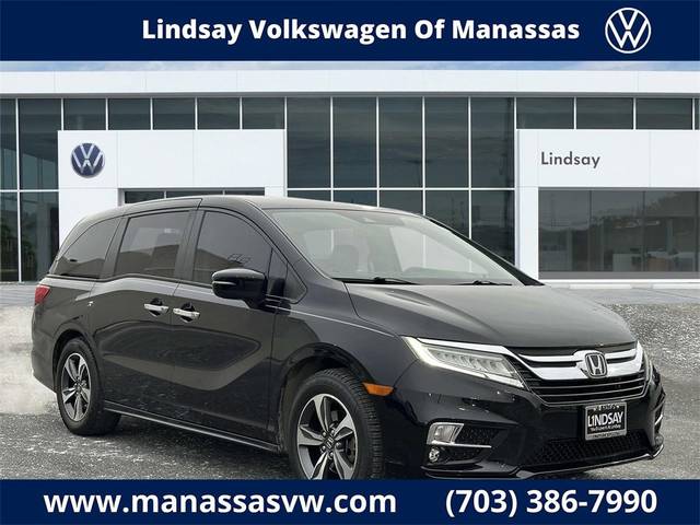 2018 Honda Odyssey Touring FWD photo