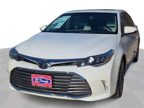 2018 Toyota Avalon Limited FWD photo