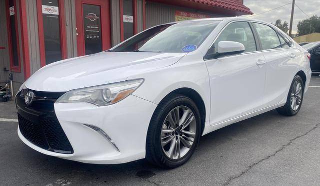 2017 Toyota Camry SE FWD photo