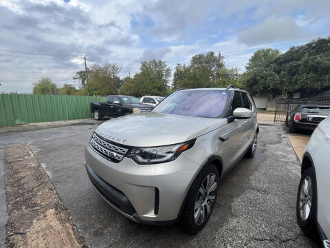 2017 Land Rover Discovery HSE Luxury 4WD photo