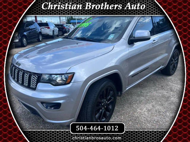 2017 Jeep Grand Cherokee Altitude RWD photo