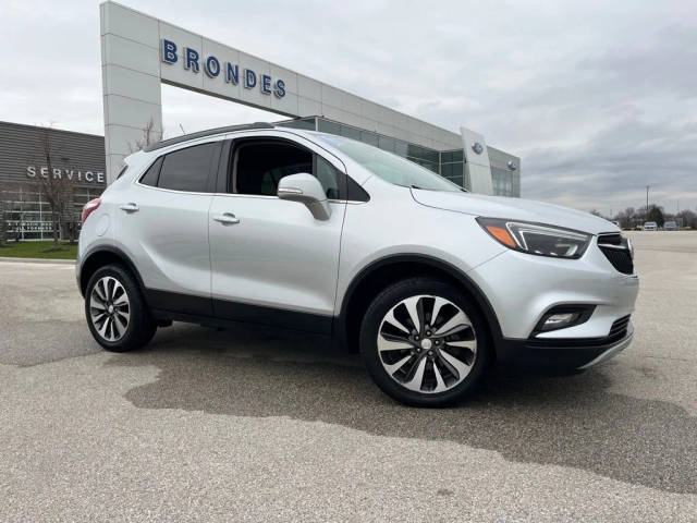 2017 Buick Encore Essence FWD photo