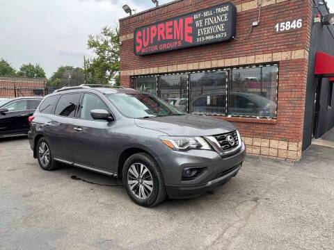 2017 Nissan Pathfinder SL 4WD photo