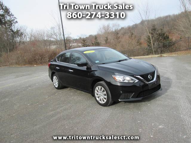 2017 Nissan Sentra SV FWD photo