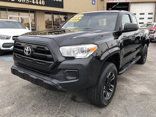 2017 Toyota Tacoma SR 4WD photo