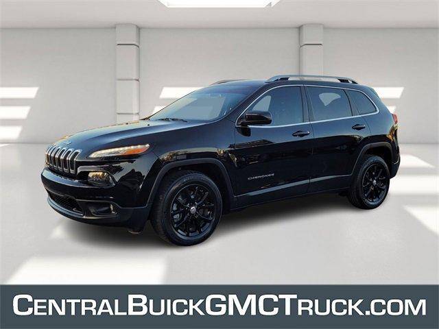 2017 Jeep Cherokee Latitude FWD photo