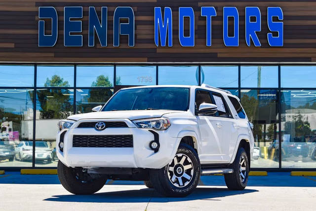 2017 Toyota 4Runner SR5 Premium RWD photo