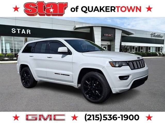 2017 Jeep Grand Cherokee Altitude 4WD photo