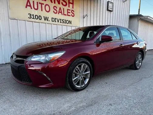 2017 Toyota Camry SE FWD photo