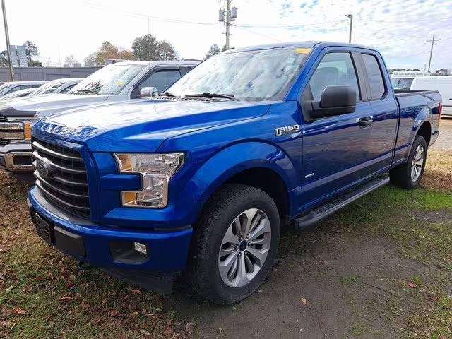 2017 Ford F-150 XL 4WD photo