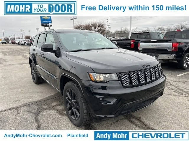 2017 Jeep Grand Cherokee Altitude 4WD photo