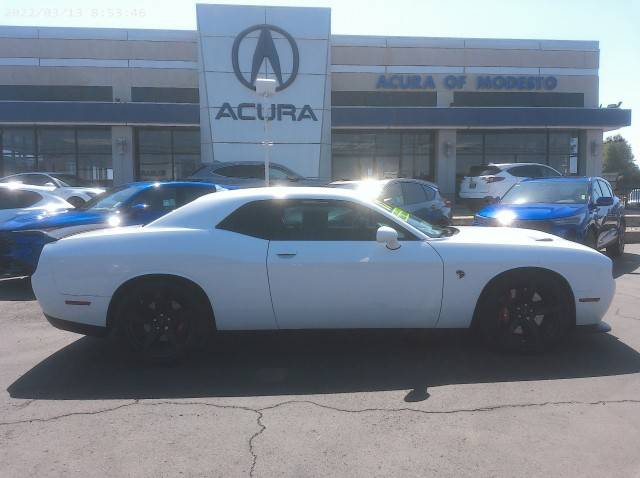 2017 Dodge Challenger SRT Hellcat RWD photo