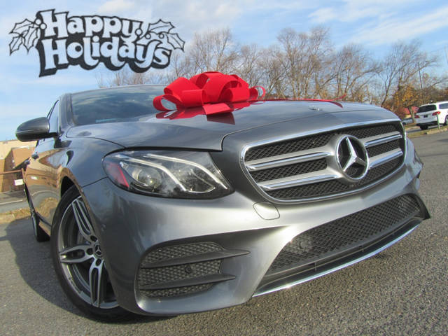 2017 Mercedes-Benz E-Class E 300 Sport RWD photo