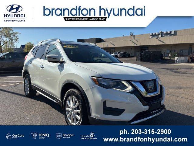 2017 Nissan Rogue SV AWD photo