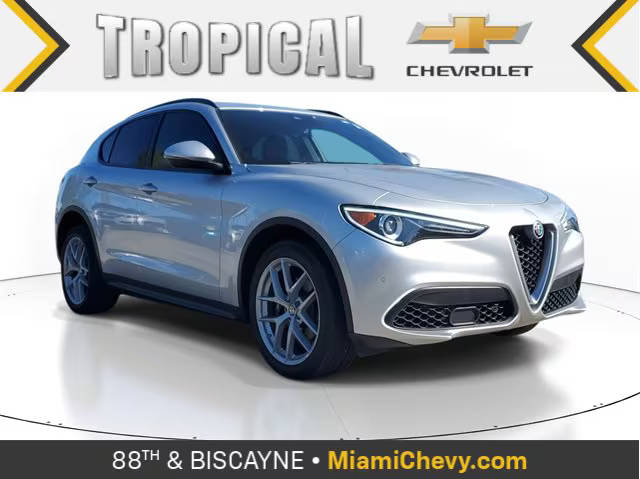 2018 Alfa Romeo Stelvio Ti Sport AWD photo