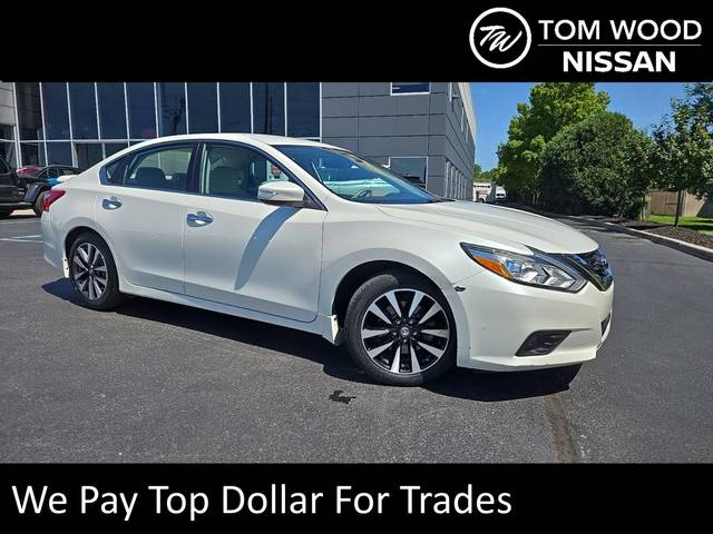 2017 Nissan Altima 2.5 SL FWD photo
