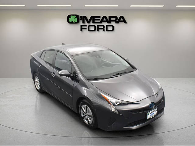 2017 Toyota Prius Four FWD photo