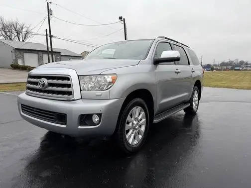 2017 Toyota Sequoia Platinum 4WD photo