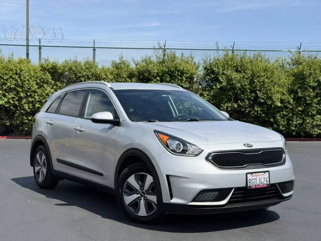 2017 Kia Niro LX FWD photo