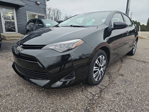 2017 Toyota Corolla LE FWD photo