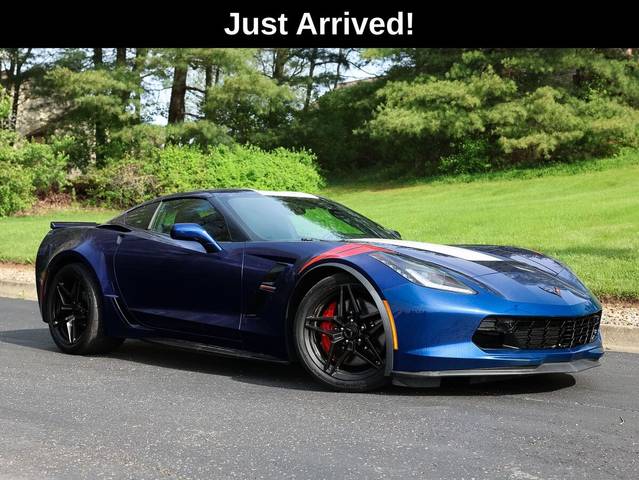 2018 Chevrolet Corvette Grand Sport 2LT RWD photo
