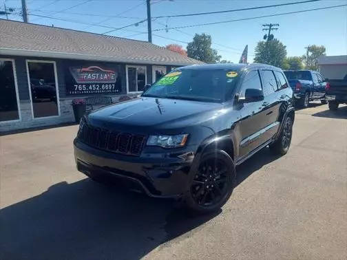 2017 Jeep Grand Cherokee Altitude 4WD photo