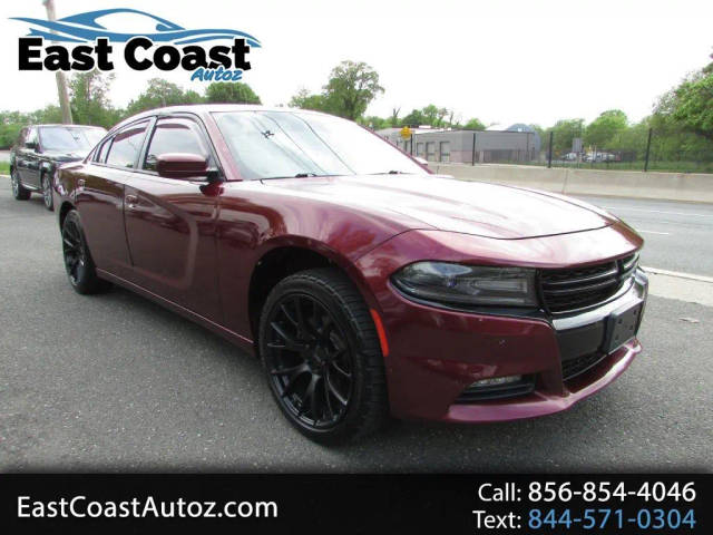 2017 Dodge Charger SXT RWD photo