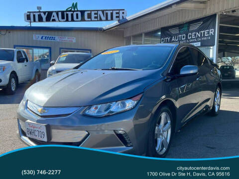 2017 Chevrolet Volt LT FWD photo