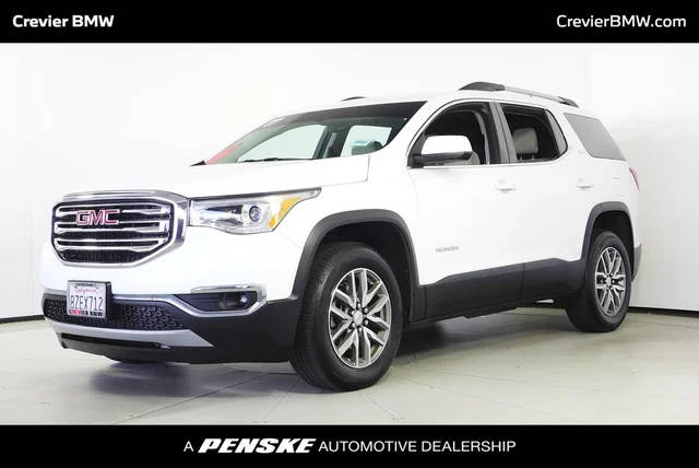 2017 GMC Acadia SLE FWD photo