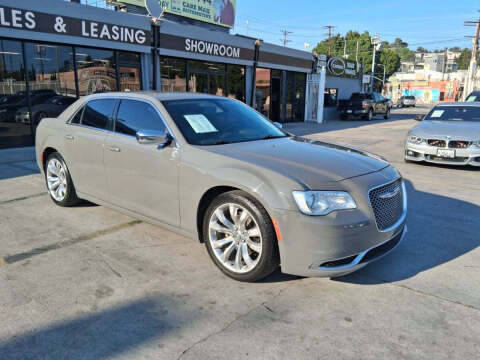 2017 Chrysler 300 Limited RWD photo