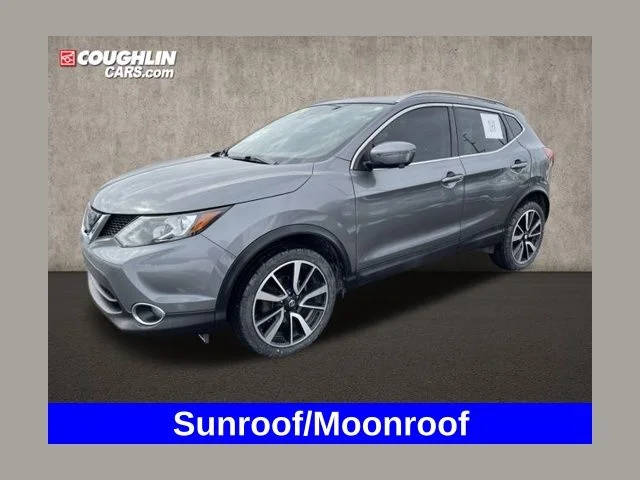 2017 Nissan Rogue Sport SL AWD photo