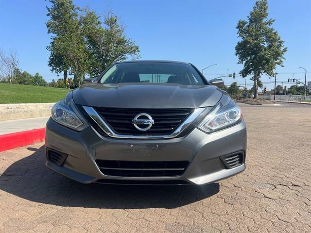 2017 Nissan Altima 2.5 S FWD photo