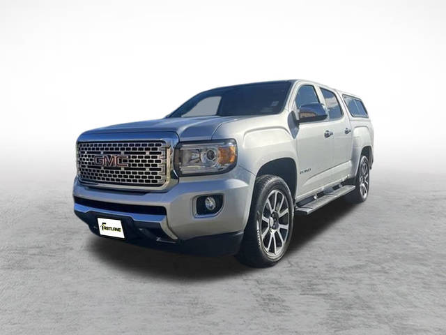 2017 GMC Canyon 4WD Denali 4WD photo