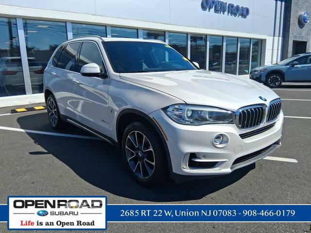 2017 BMW X5 xDrive40e iPerformance AWD photo