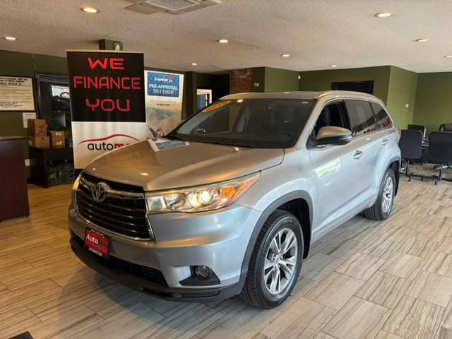 2015 Toyota Highlander XLE AWD photo