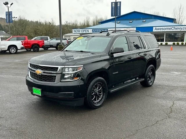 2017 Chevrolet Tahoe LT 4WD photo