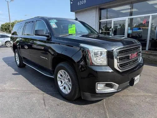 2016 GMC Yukon XL SLT 4WD photo