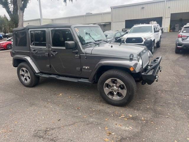 2017 Jeep Wrangler Unlimited Sahara 4WD photo