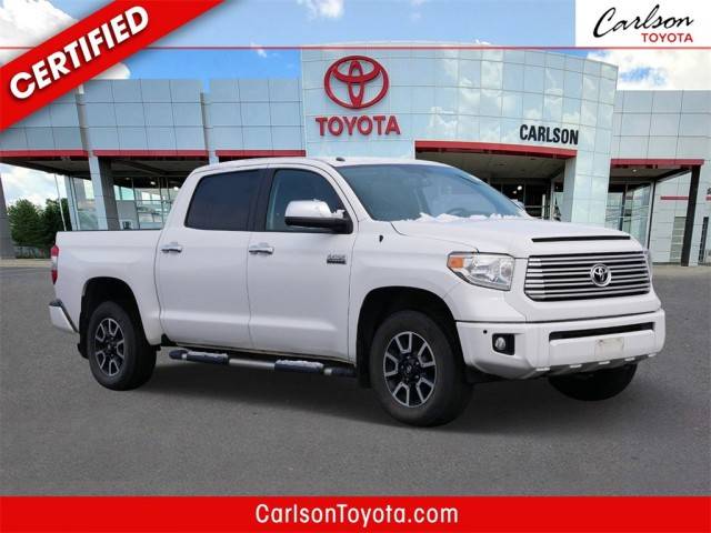 2017 Toyota Tundra Platinum 4WD photo