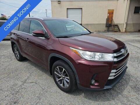 2017 Toyota Highlander XLE AWD photo