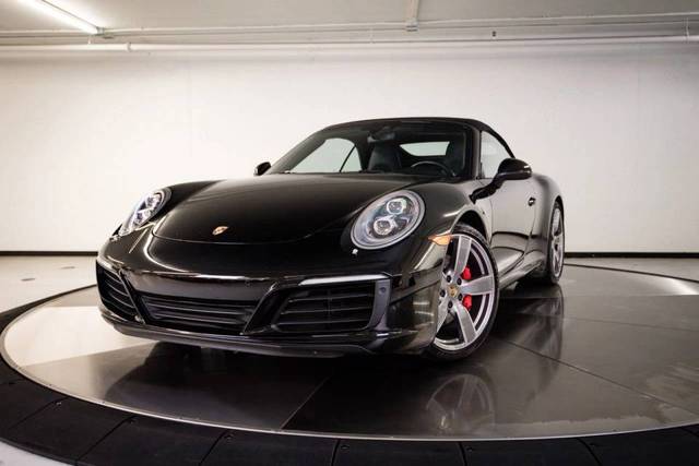 2017 Porsche 911 Carrera S RWD photo