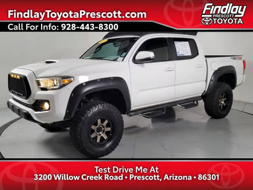 2017 Toyota Tacoma TRD Sport 4WD photo