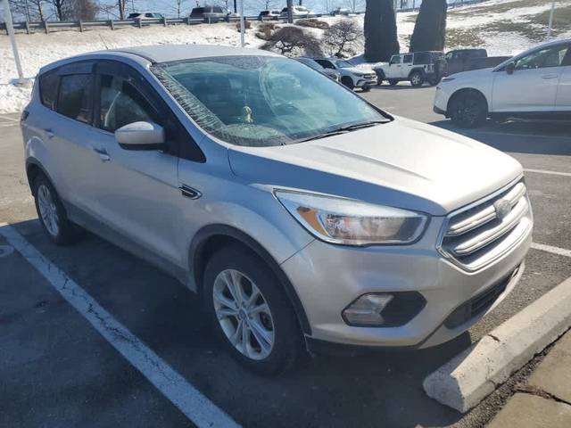 2017 Ford Escape SE 4WD photo