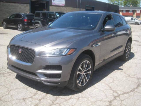 2018 Jaguar F-Pace 25t Premium AWD photo