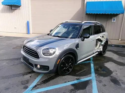 2017 MINI Countryman Cooper AWD photo