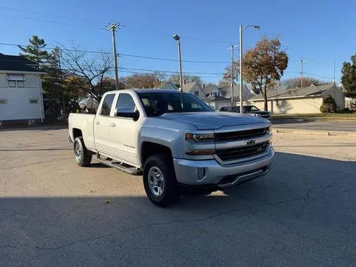 2017 Chevrolet Silverado 1500 LT 4WD photo