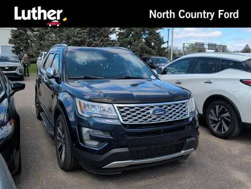 2017 Ford Explorer Platinum 4WD photo