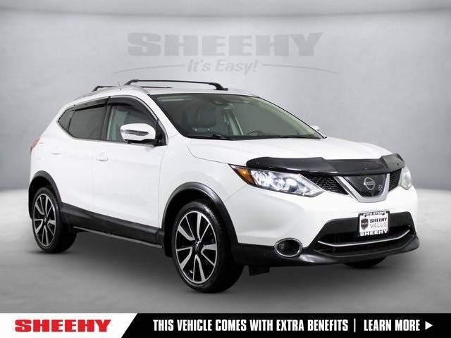 2017 Nissan Rogue Sport SL AWD photo